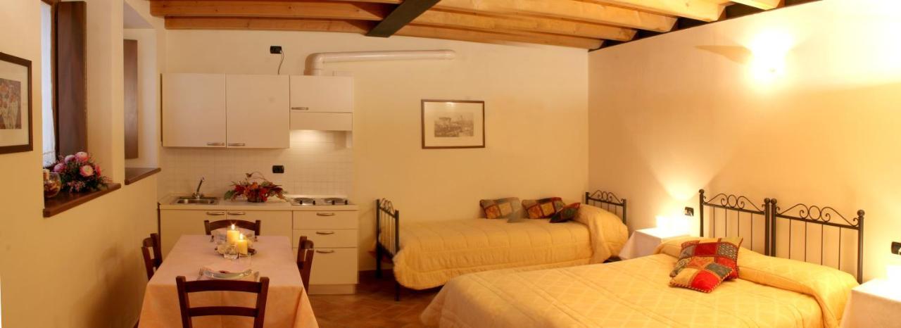 Agriturismo La Staffa Valeggio sul Mincio Exterior foto
